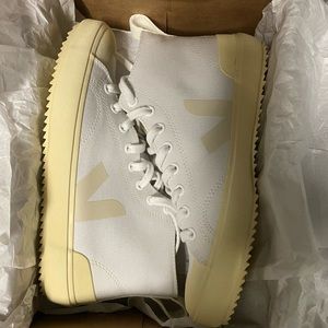 Veja Nova-High Top canvas white sneakers with butter sole.